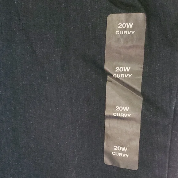 Eddie Bauer Women's Dark Blue Jeans - Picture 2 of 7